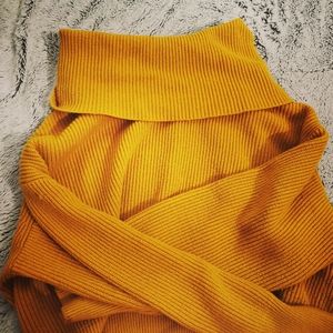 6 for $6 ardene sweater